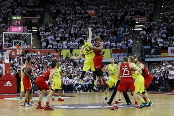 体育法官制 体育法官制